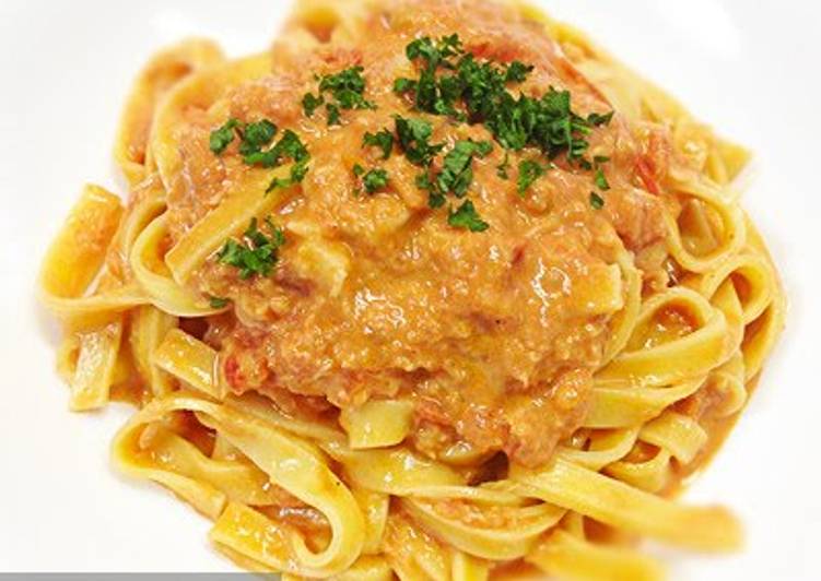 Authentic Crab and Tomato Cream Pasta