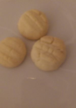 A picture of Butter cookies.