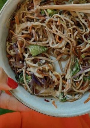 Foto de Massa Chinesa com Legumes