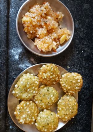साबूदाना के वड़े (sabudana ke vade recipe in Hindi) रेसिपी मुख्य फोटो