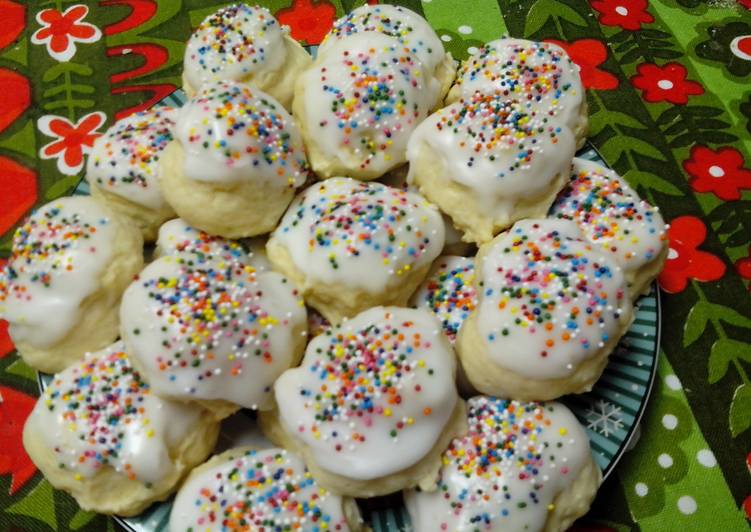 Italian anise cookies