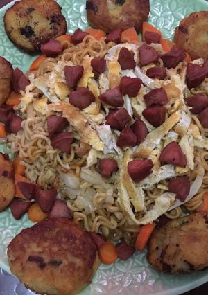 Foto resep Mie goreng special plus prekedel kentang