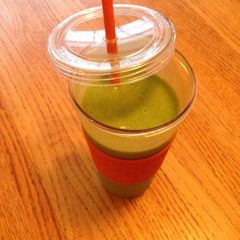 A picture of Healthy Super Tropical Fruit Power Smoothy.