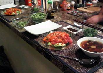 Easiest Way to Prepare Yummy Spicy Sashimi Tuna Salad