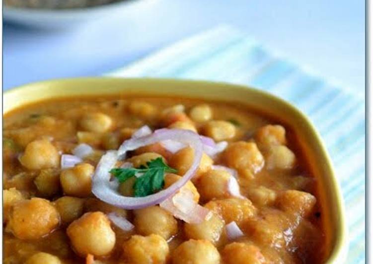 Delicious garbanzo beans curry