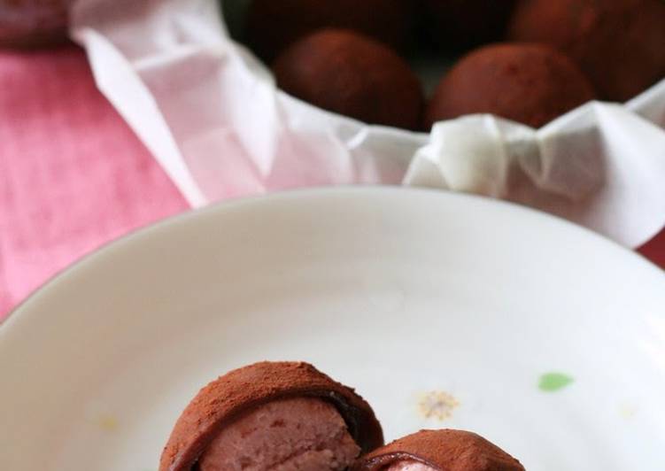 Recipe of Speedy Just Like Truffles - Cheese and Chocolate Wrapped Mochi