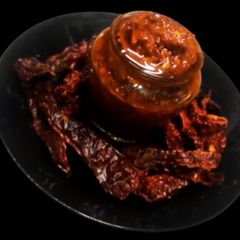 A picture of Schezwan sauce.