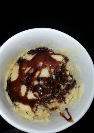 A picture of Vanilla mug cake.