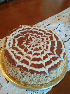 Una foto de Torta de bizcochuelo y hojaldre