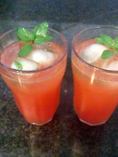 A picture of Watermelon lemonade.