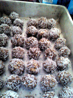A picture of Chocolate Rum Balls.