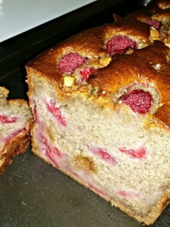 A picture of Raspberry banana loaf.