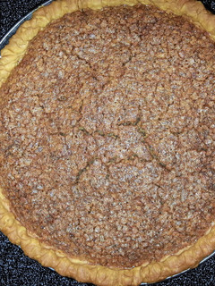A picture of Mama's Pecan Pie.