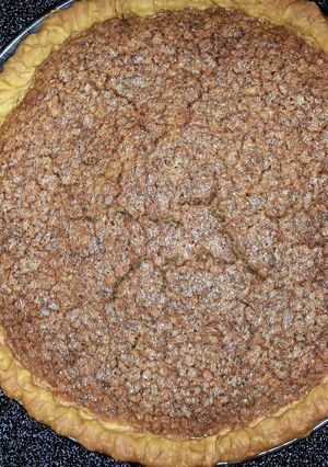 A picture of Mama's Pecan Pie.