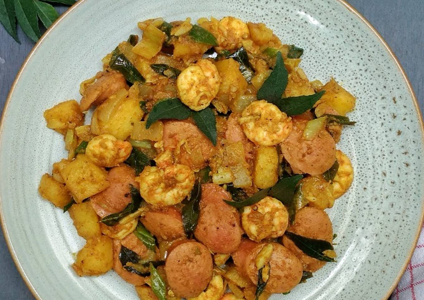 Kari Udang & Sosis (Shrimp & Sausage Curry)