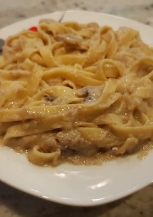 Una foto de Tagliatelli en salsa de setas