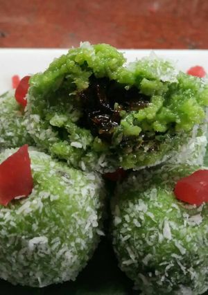 A picture of Pan ladoo.