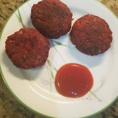 A picture of Beetroot cutlet.