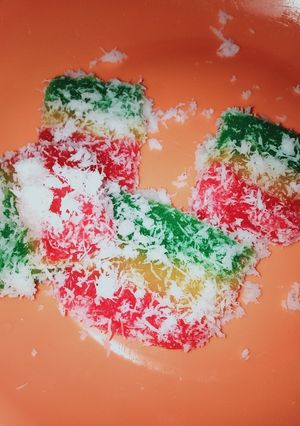 Foto resep 53. Ongol-ongol singkong pelangi