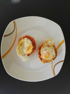 Foto principal de Desayuno con huevos de codorniz