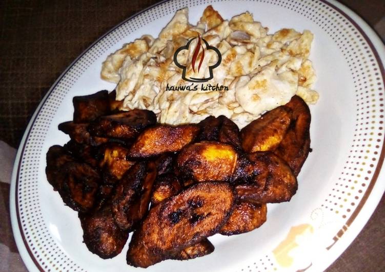 Fried plantain with scrambled egg