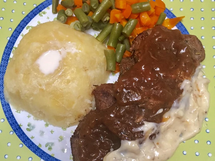 Cara Mudah Membikin Resep Beef Steak With Bbq Blackpepper and Cream Sauce yang Bikin Ngiler Anti Ribet, Sempurna