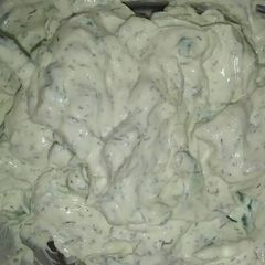 A picture of Tzatziki Sauce.