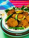 Narkel-Posto’r Bora or Coconut Poppy Seeds Pakore: Bong Style