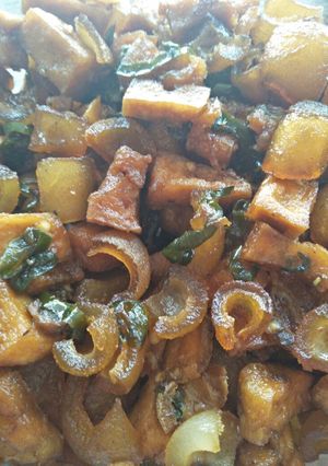Foto resep Oseng kikil tahu putih cabe ijo