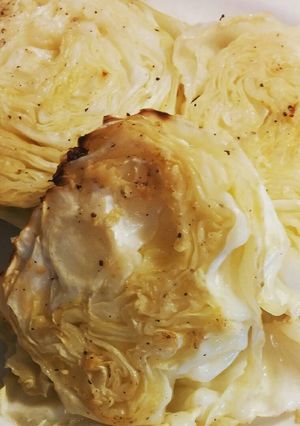 A picture of Tami's Roasted Cabbage Steaks.