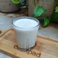 A picture of Almond Milk.