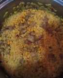 Arroz con bondiola, con cúrcuma y toque de pimentón