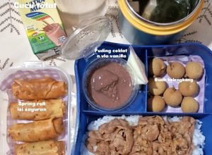 Foto resep Bekal Praktis Anak Sekolah (Miso n Wakame Miso Soup)