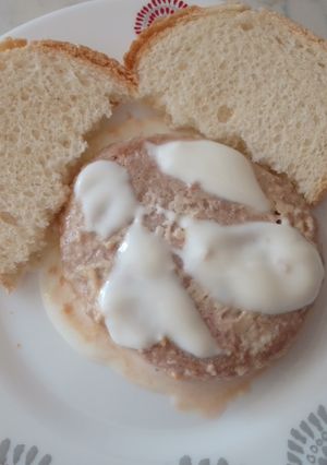 Foto di Hamburger con salsina di yogurt