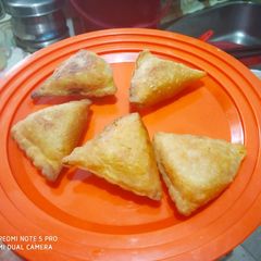 A picture of Mini Samosa.