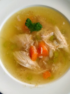 【美式家常】蔬菜鷄湯 的食譜成品照片