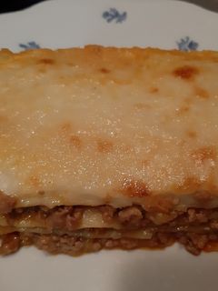 Una foto de Lasaña boloñesa