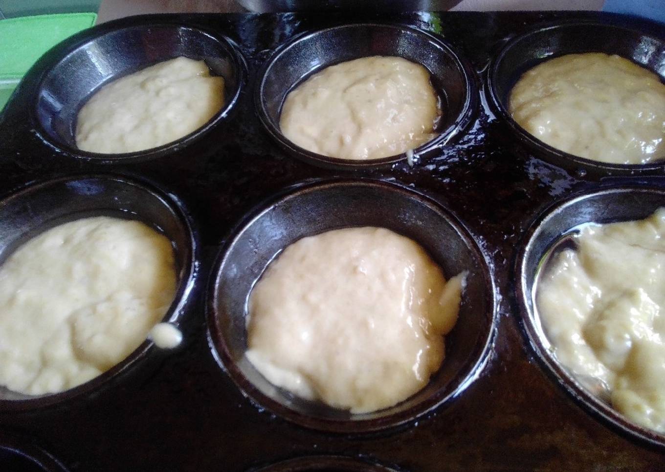 Banana muffins