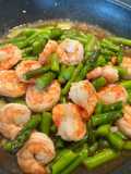 หน่อไม้ฝรั่งผัดกุ้ง