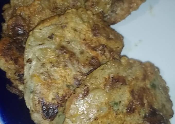 Котлеты из куриной печени на сковороде с манкой: рецепт с фото пошагово | Меню недели