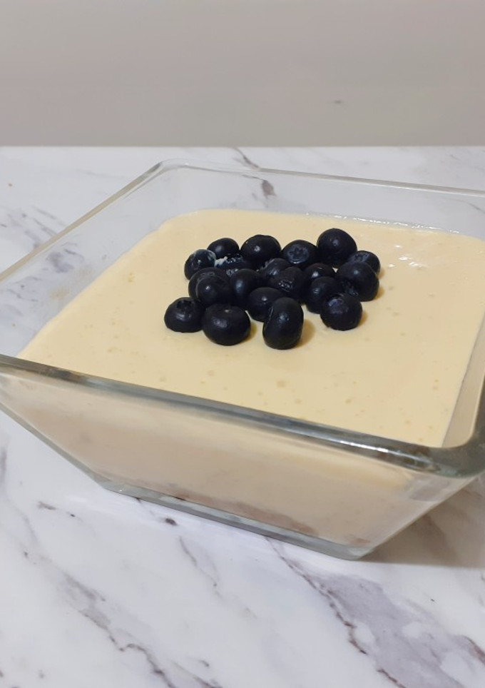 Una foto de Cheesecake de mango 🥭 (postre / opción sana)