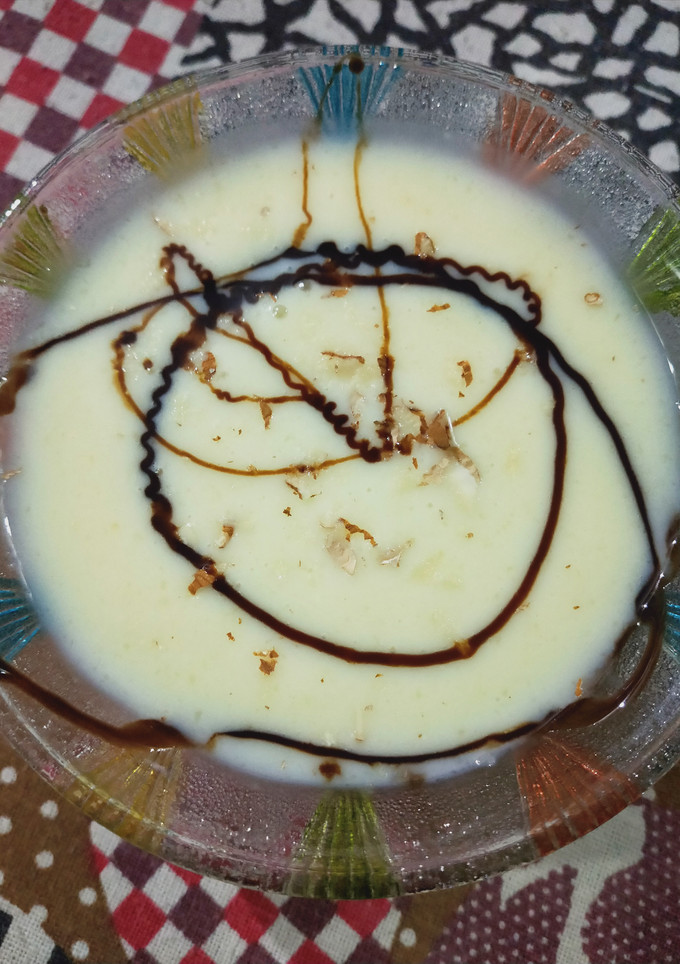A picture of Custard.