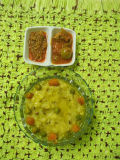 મલ્ટીગ્રેઇન ખીચડી રેસીપી મુખ્ય ફોટો