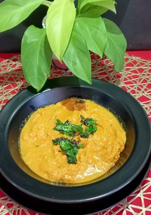 সাউথ ইন্ডিয়ান স্টাইল এর টমেটো চাটনি (South Indian Style Tomato Chutney recipe in Bengali) রেসিপির প্রধান ছবি