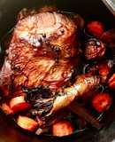 Đùi Cừu Non Hầm Nồi Gang 5 Giờ