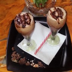 A picture of Cold chocolate drink 🍻🍻😋😋.