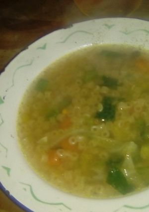 Una foto de Sopa de verduras