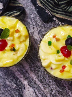 கஸ்டர்ட் ஃப்ரூட் சாலட் (Custard fruit salad recipe in tamil) செய்முறை முக்கிய புகைப்படம்