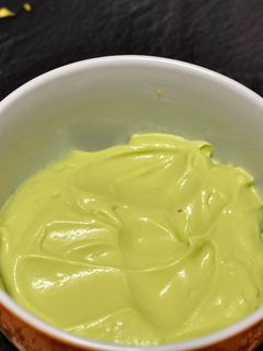 Una foto de Crema de aguacate