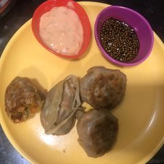 A picture of Fried Momos.